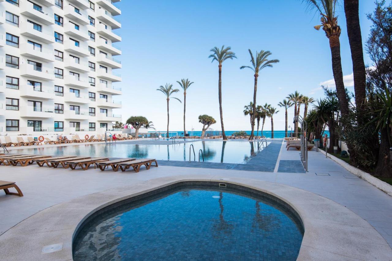 Aloha Puerto Private Apartment 1St Line Carihuela Beach Торремолинос Экстерьер фото